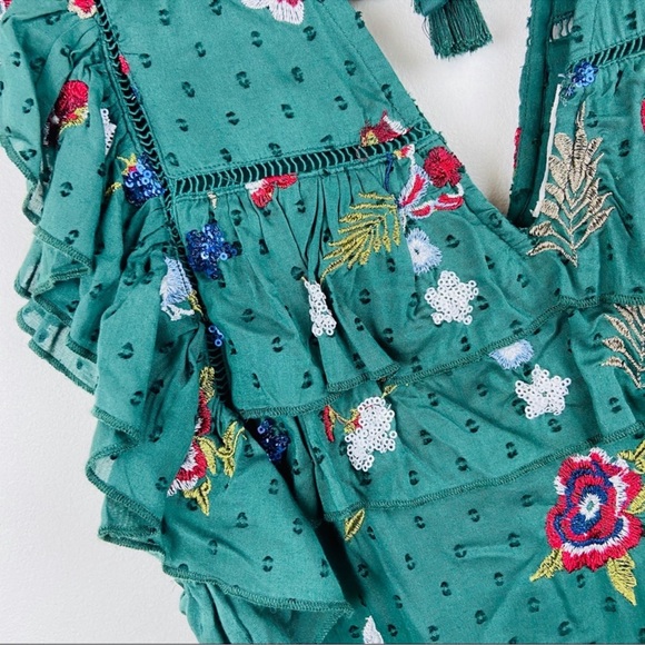 Tularosa Lindsay Dress Floral Ruffle size Small - Picture 5 of 7